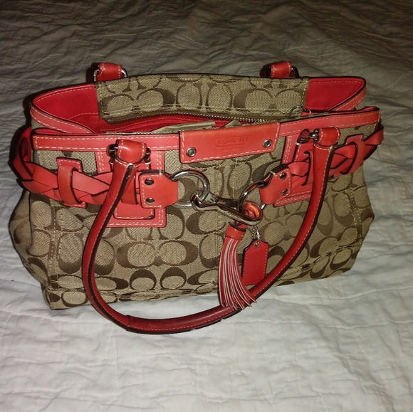 Coach Handbag - Picture 2 of 2